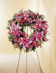 We Fondly Remember Wreath -A local Pittsburgh florist for flowers in Pittsburgh. PA